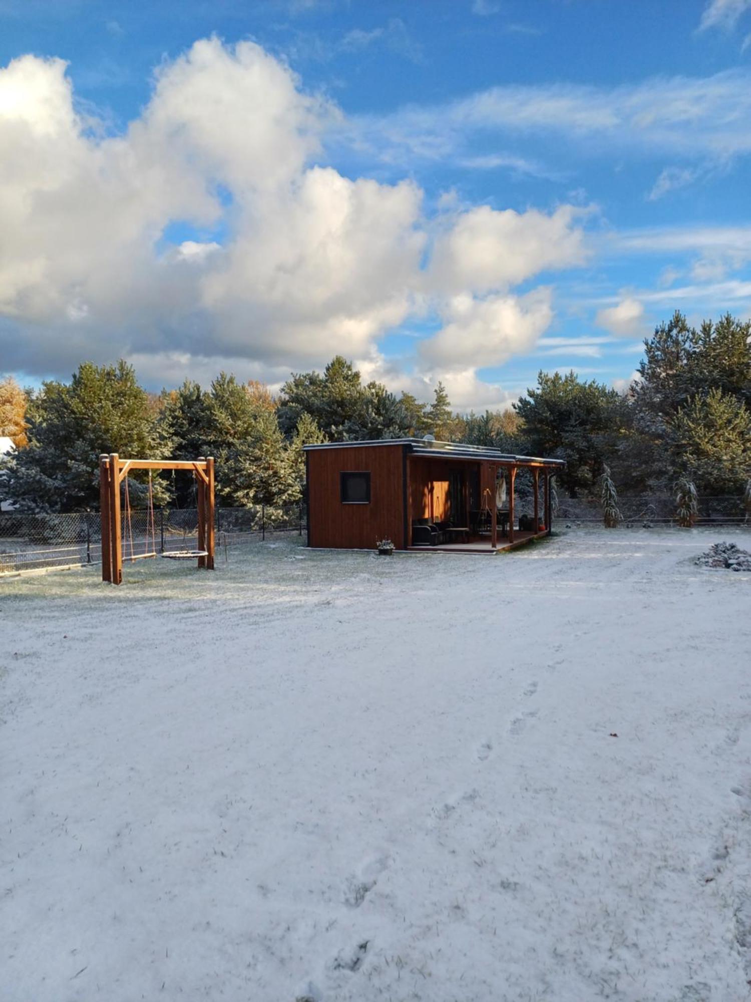 Westfalowachatka Domek Z Jacuzzi Sasino Buitenkant foto